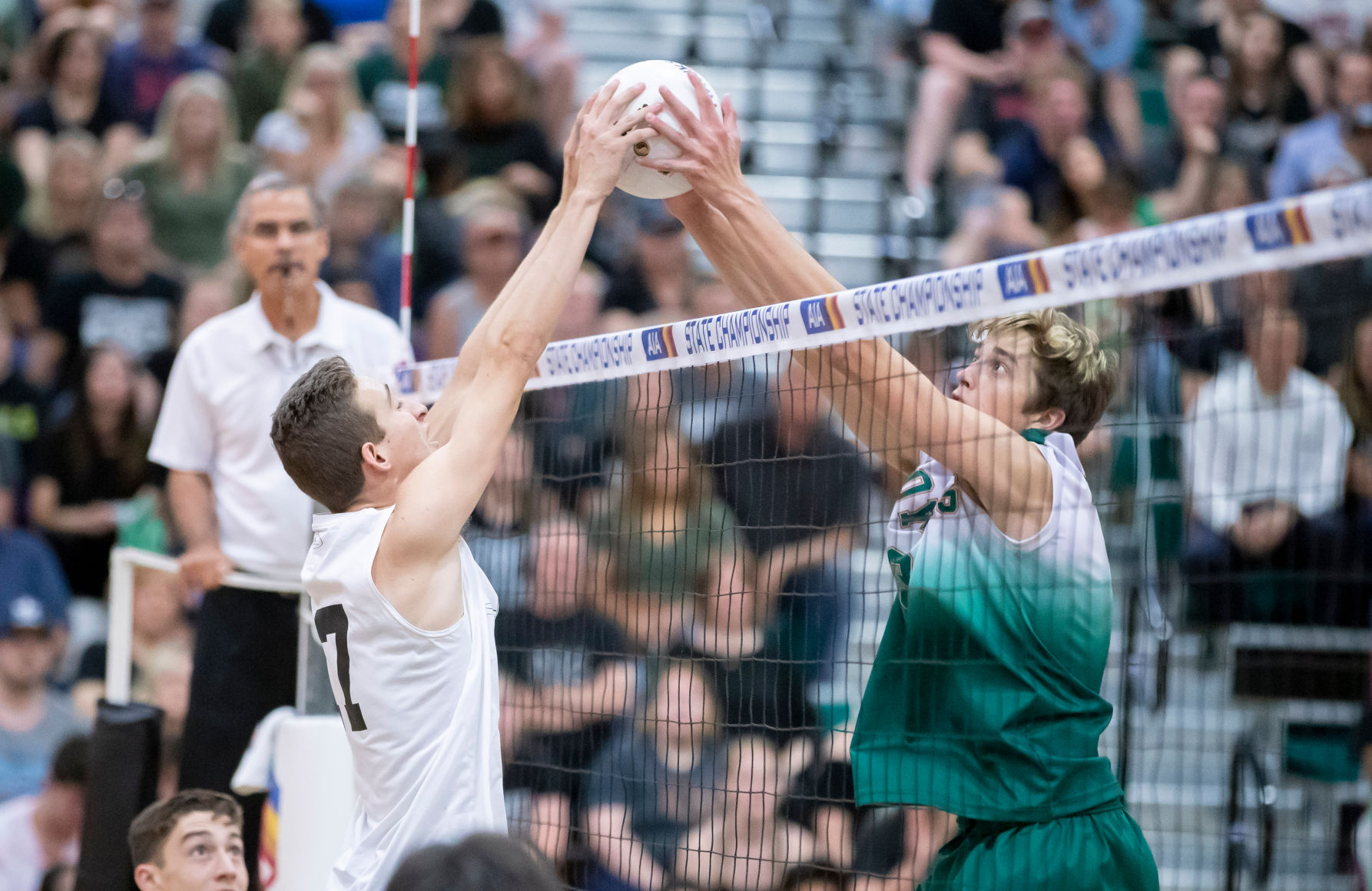 Mountain View in 5A State Volleyball Championship